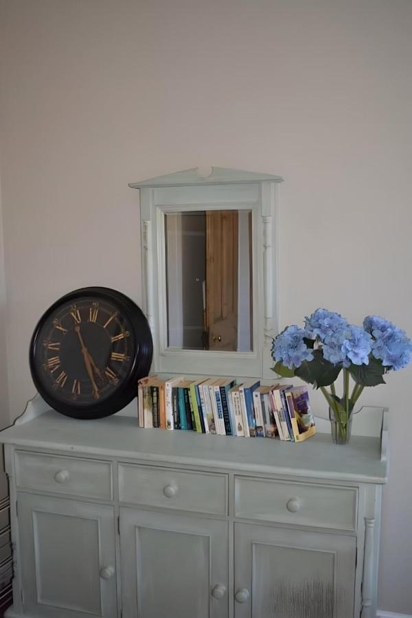 Edina Place -Lovely Central One Bedroom Apartment Edinburgh Buitenkant foto