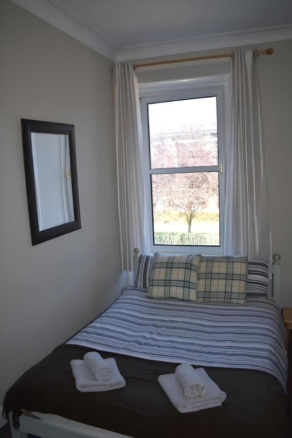Edina Place -Lovely Central One Bedroom Apartment Edinburgh Buitenkant foto