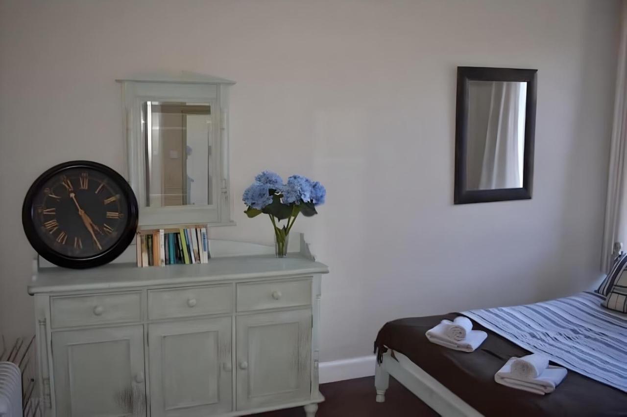 Edina Place -Lovely Central One Bedroom Apartment Edinburgh Buitenkant foto